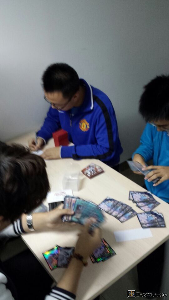 QQ图片20141013230018.jpg