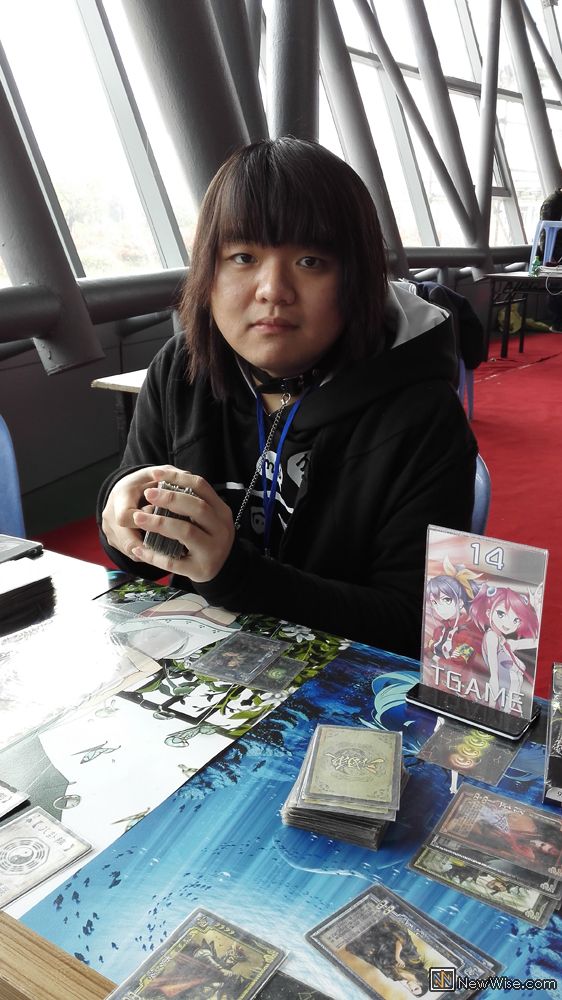 13-2 TGAME的吉祥物二号机-BB.jpg