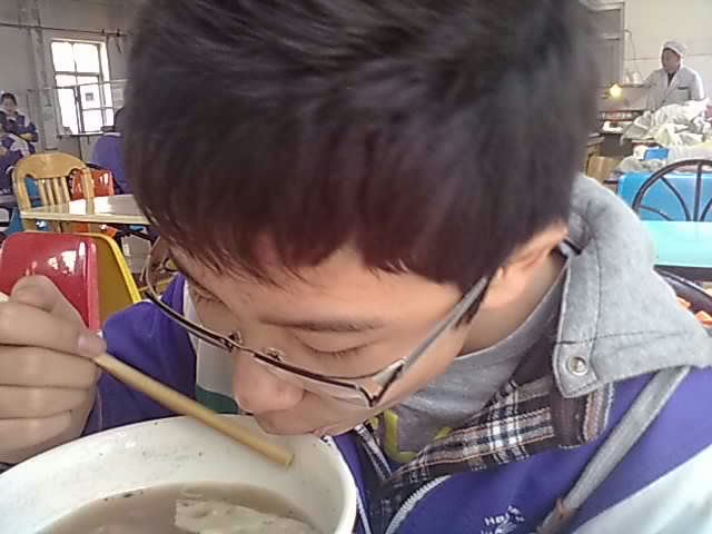 20101205123-001.jpg