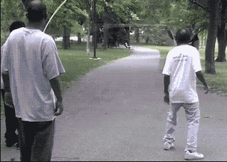 1351552024-3.gif